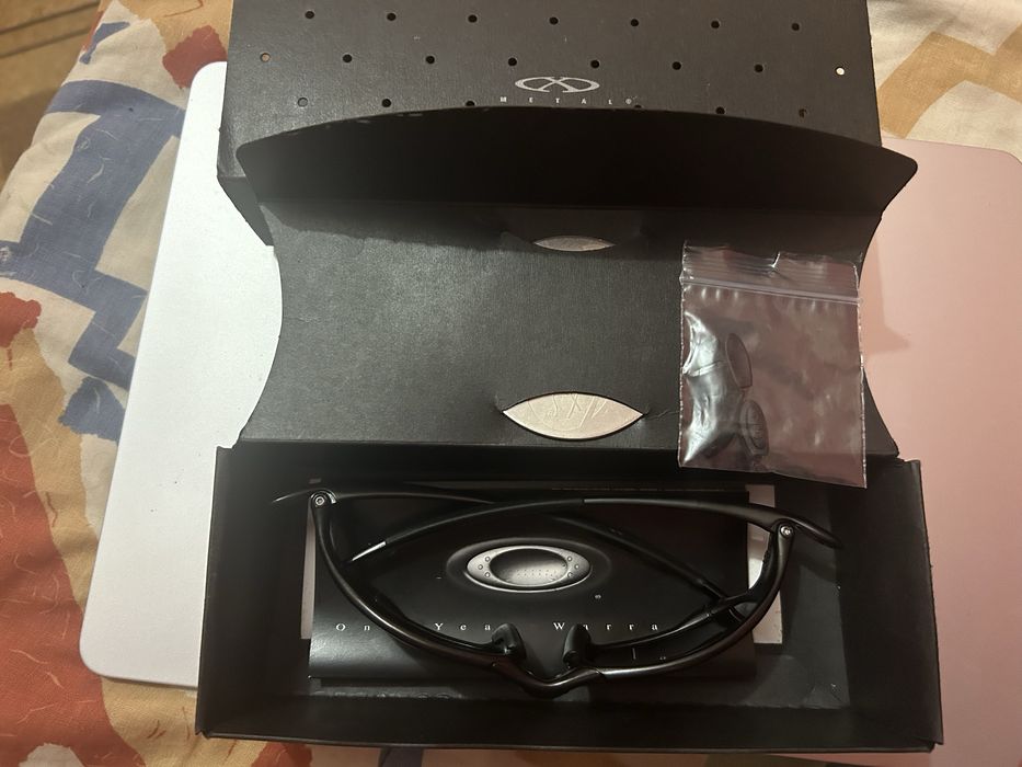 JULIET carbom completa