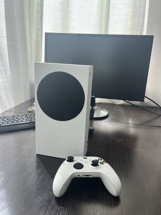 Продам xbox series s 500gb