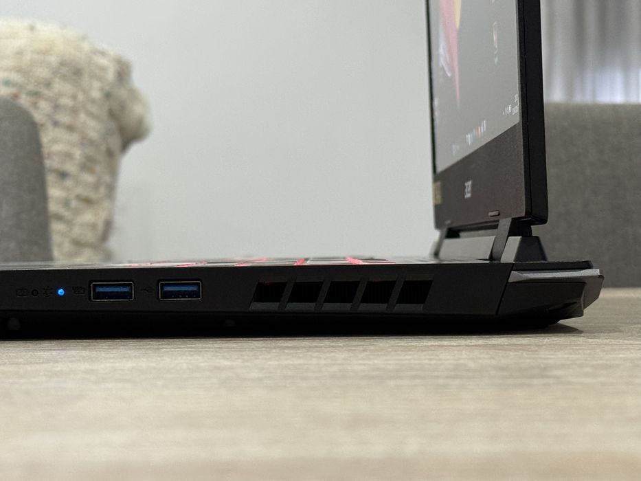 ACER Nitro 5 AN515 RTX 4050 | 16GB RAM | GARANTIA