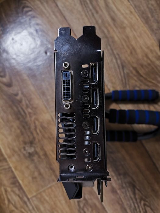 НЕ РОБОЧА GTX 1070