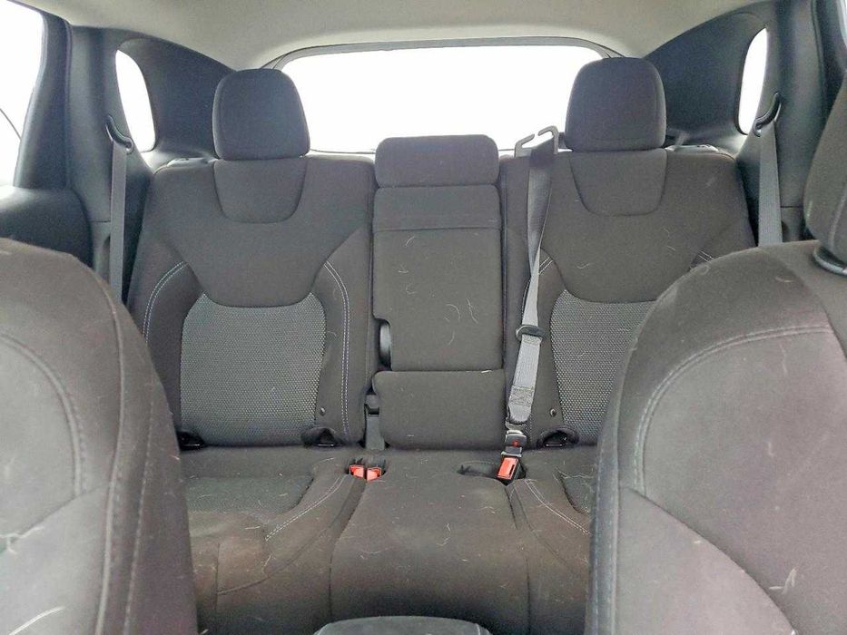 JEEP Cherokee LATITUDE 2019