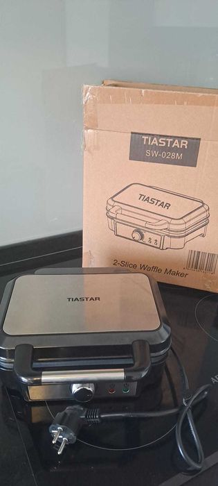 Gofrera Belga Tiastar (como nova)