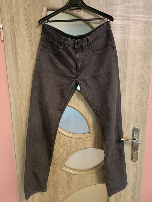 32/32 Lee Daren Zip  Fly