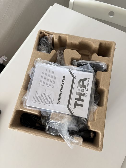 Shifter Thrustmaster TH8A
