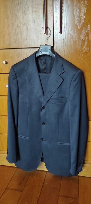 5 fatos Milano e Sacoor completos tam. 48, 100% lã, azuis/cinza 15€