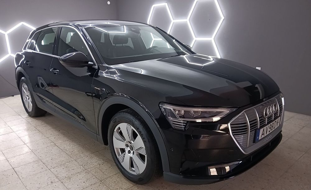 Audi e-tron 55 quattro S line