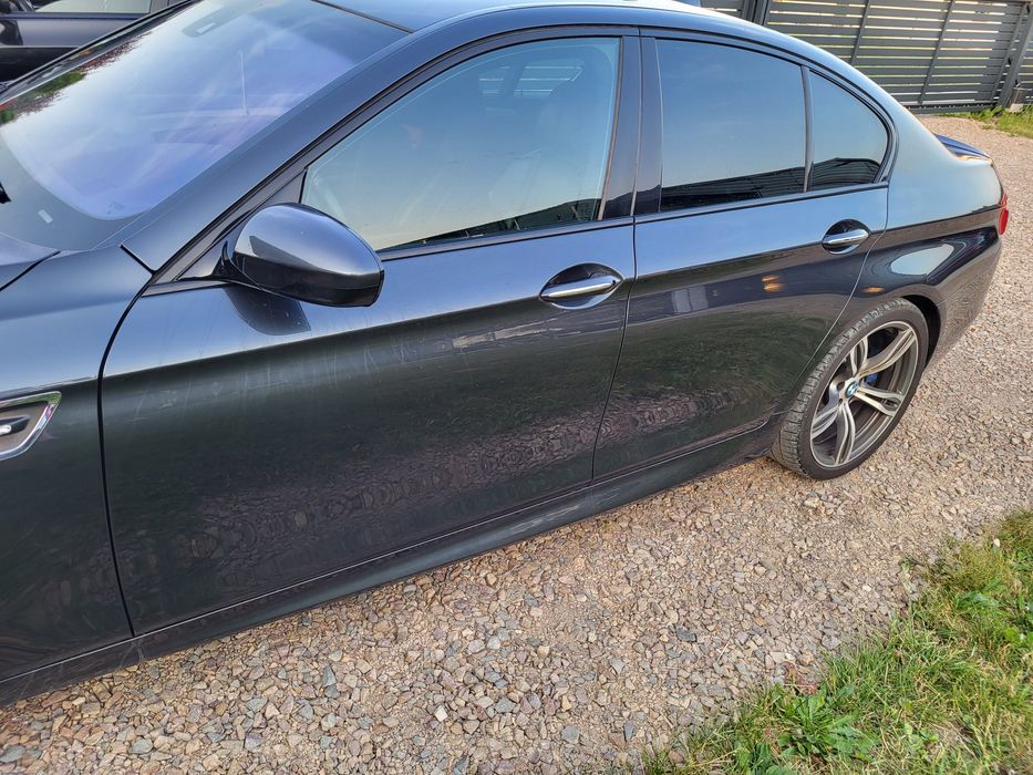 Drzwi Przód Tył Lewe Prawe BMW 5 m5 f10 B41