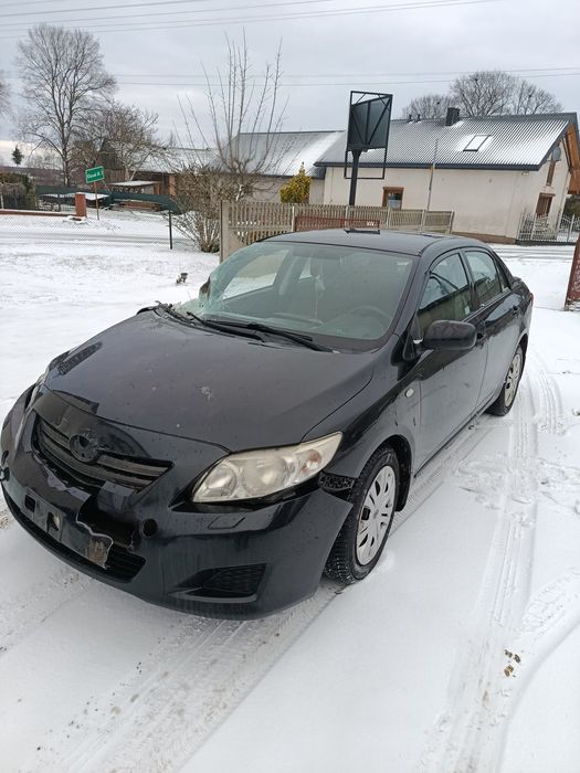 Toyota Corolla E15 2008, 1.6 benzyna LPG, uszkodzona