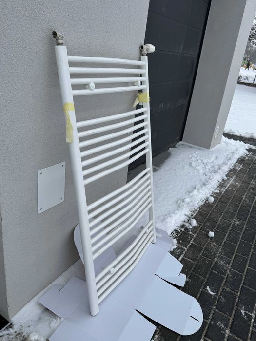Grzejnik łazienkowy, biały wymiary 75 x 122 cm