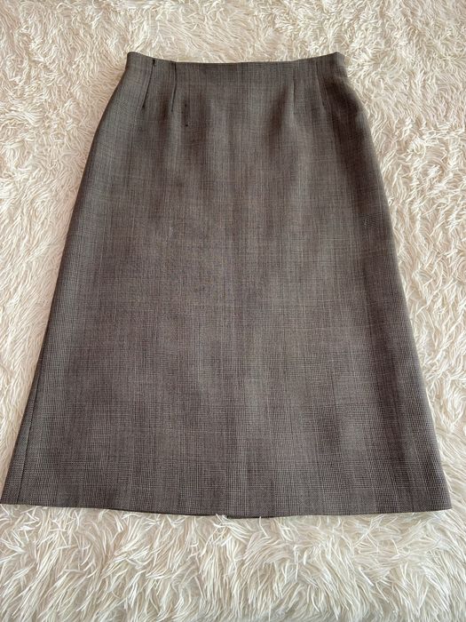 Спідниця Max Mara . Сп. в білизняному стилі.  Спідниця джинсова Tommy
