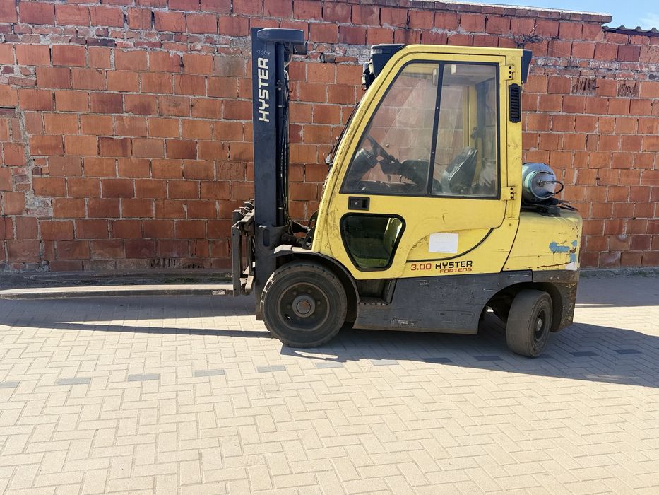 Wozek widlowy  Hyster 3.0