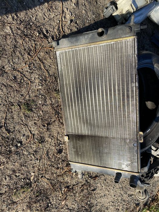 Opel Astra f 1 chlodnica wody plynu