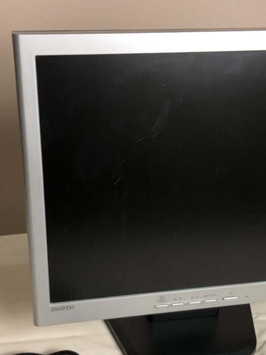 Ecrã de computador64861395876995122