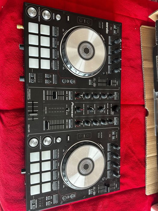 Controlador de som Pioneer Ddj-sr