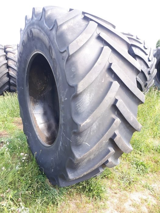 Ładna opona CONTINENTAL SVT 710/70 R - 42 ORYGINALNA zdrowa mocna