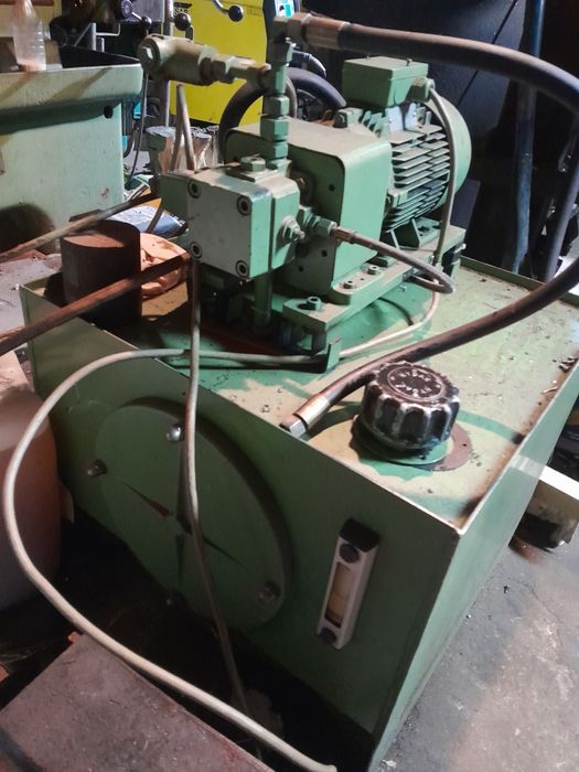 Zasilacz hydrauliczny