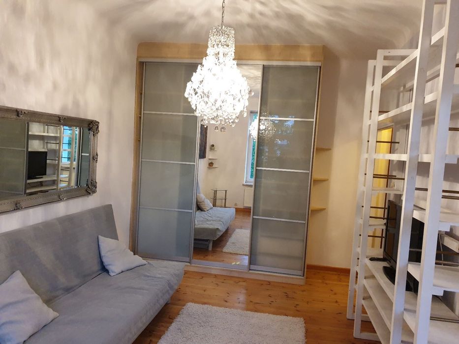 Wynajem przytulna i cicha kawalerka na Pradze ul. Grochowska od 01/26