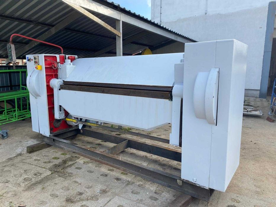 Zaginarka giętarka km 4