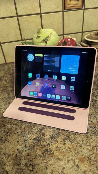 Tablet iPad Apple Retina 10” + NOWY RYSIK 2 gen - PROCREATE