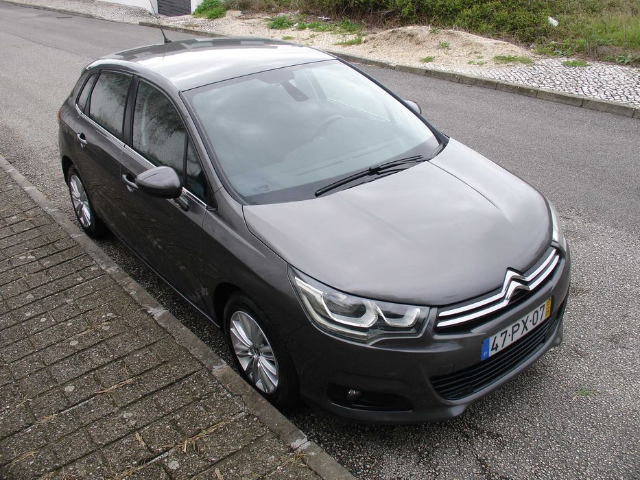 citroen c4 blue hdi