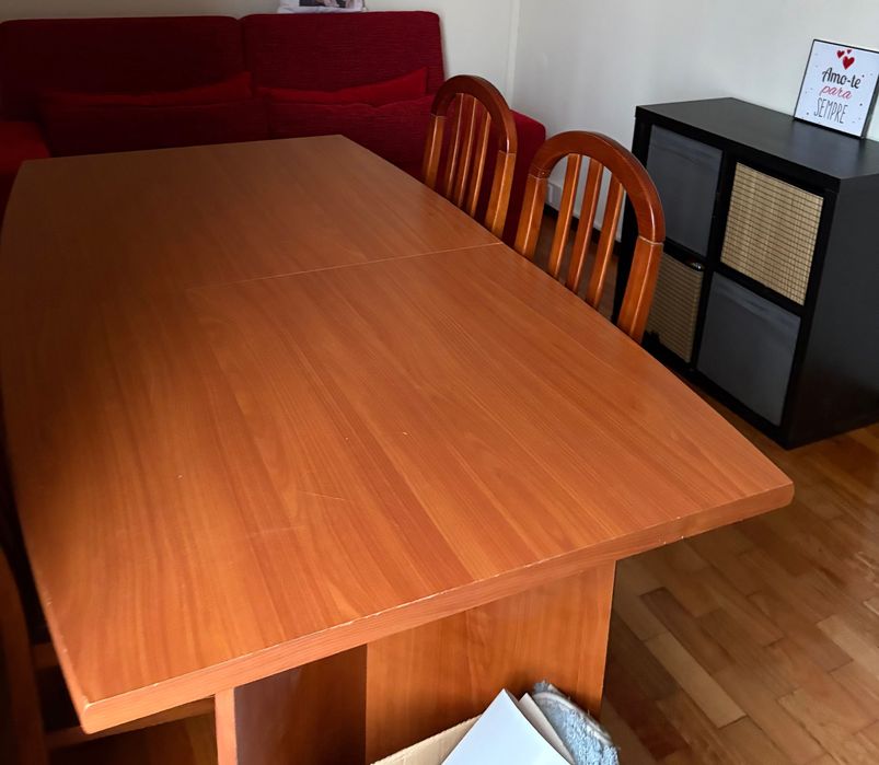Vendo Mesa de jantar