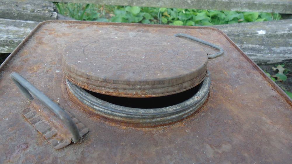 Емкость банка коробка из оцинкованной жести времен СССР входит 16 кг