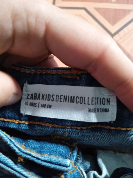 Блузка та джинсова юбочка на дівчинку