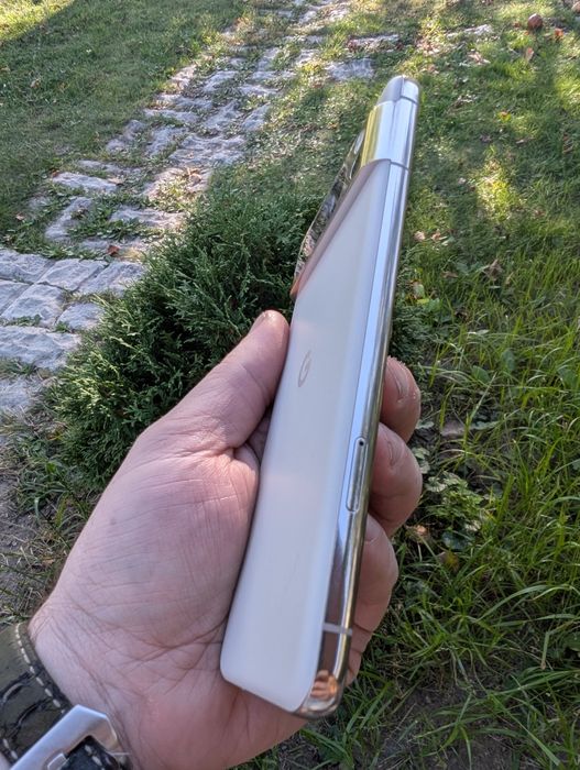 Google Pixel  8 pro 128 ГБ