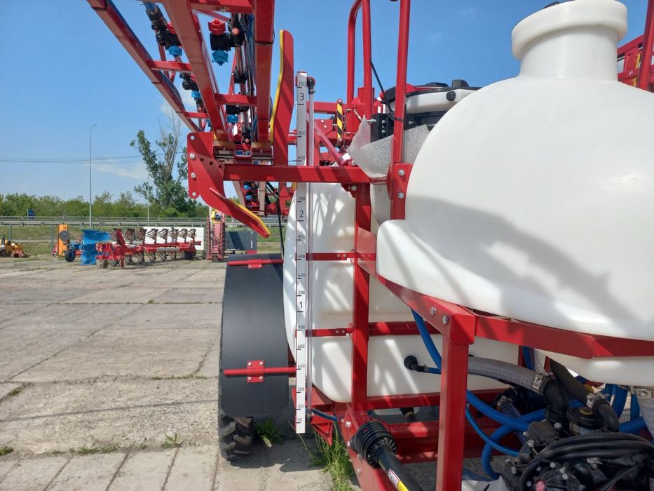 Продам прицепной опрыскиватель TETIS 3024   2026