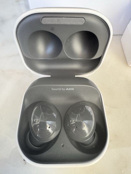 Samsung Buds 2 - jak nowe