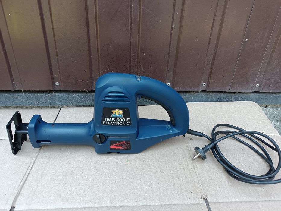 Шабельна. пила..