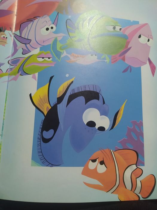 Livro à procura de Nemo Disney Everest edição - portes CTT grátis
