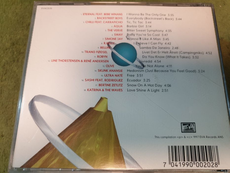 6 płyt CD różni wykonawcy.