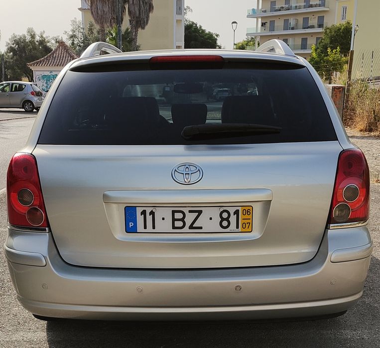 Toyota Avensis 2.2 D-CAT SOL 2006 — photo 2