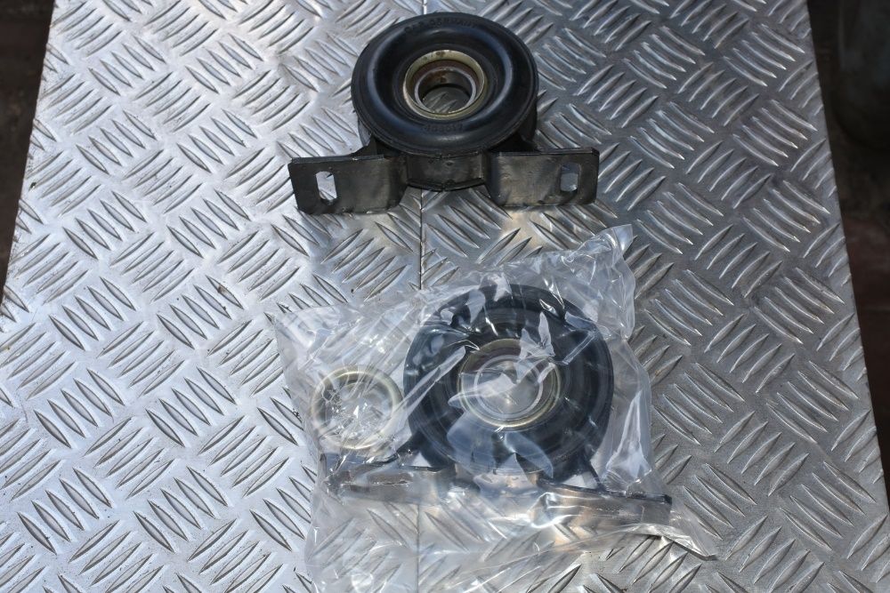 Podpora wału napędowego FREELANDER 97-06r. Nowa