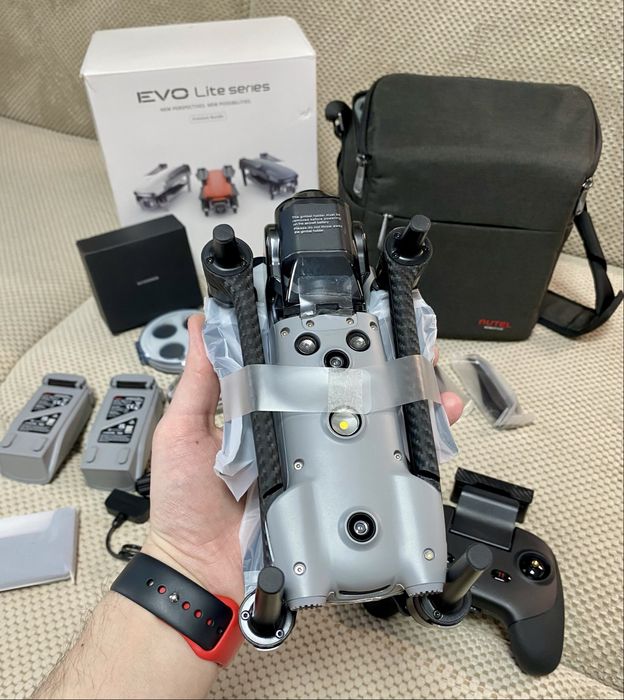 Абсолютно новий! Дрон AUTEL EVO Lite Plus + Gray (Premium Bundle) 6K, 3 акамулятори + пульт, сумка та аксесуари. Не активований, без пробігу.