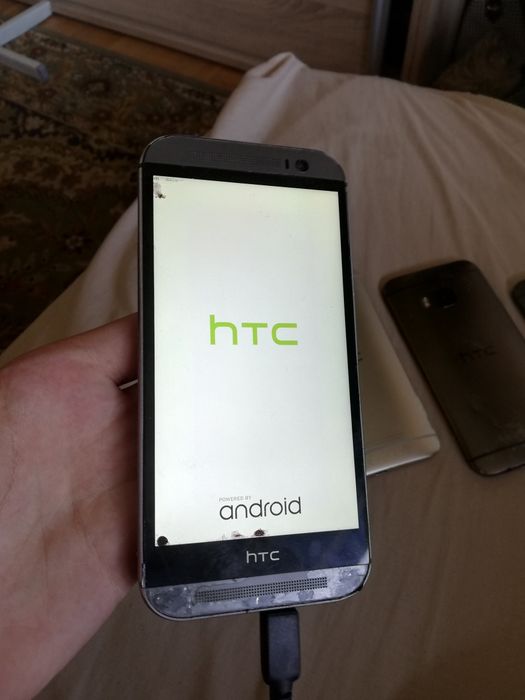 HTC One M9 3 sztuki gratis HTC One M8