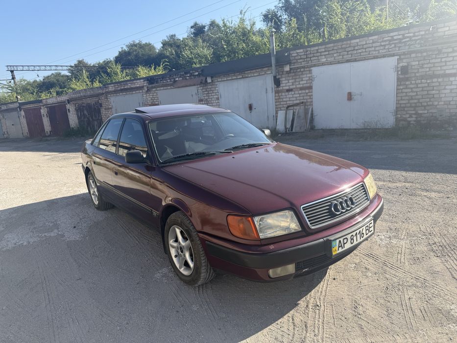 Продам Audi 100 A6