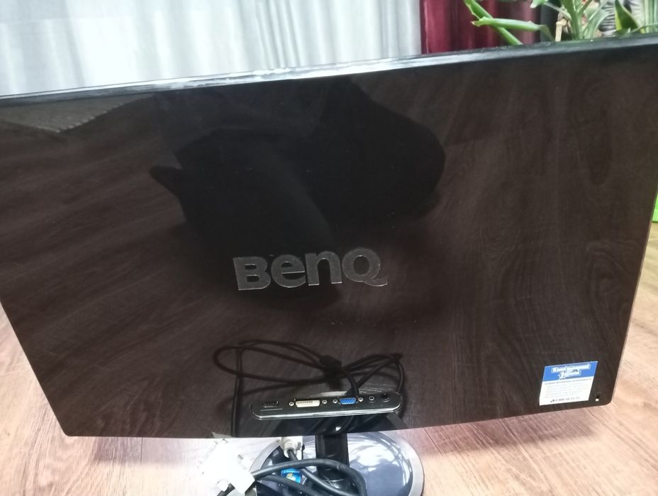 Монітор BENQ VW2420H