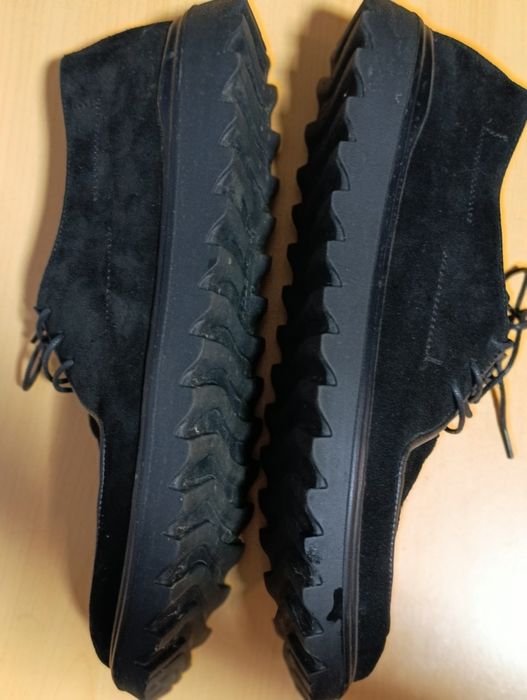 Чорні туфлі чоловічі