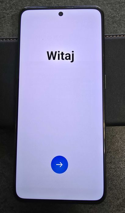 Realme GT Neo3  5G  12/256 GB plus dodatki