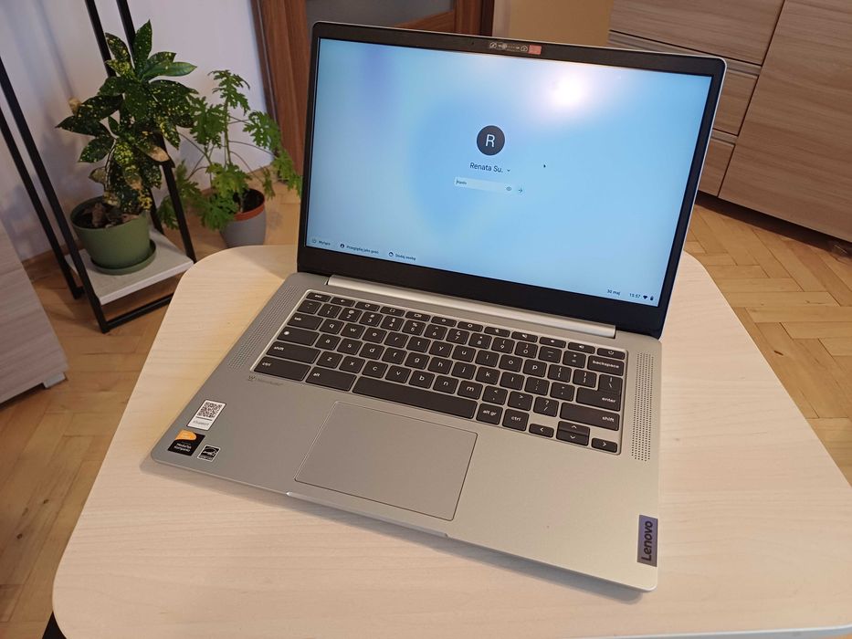 Lenovo (Chromebook) IP Slim Chrome