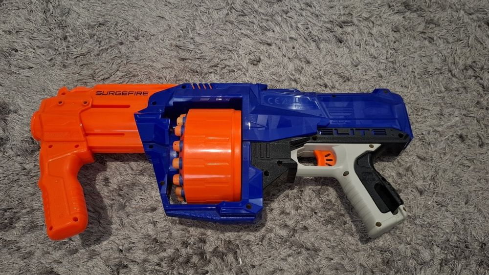 Nerf N-Strike Elite Surgefire - Como nova