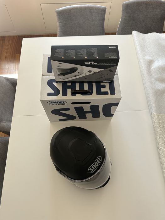 Shoei Neotec II + Sena + Mala transporte