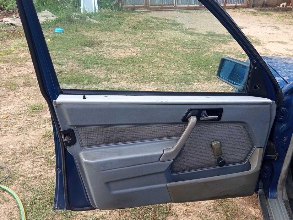 Mercedes 190 vendo ou troco