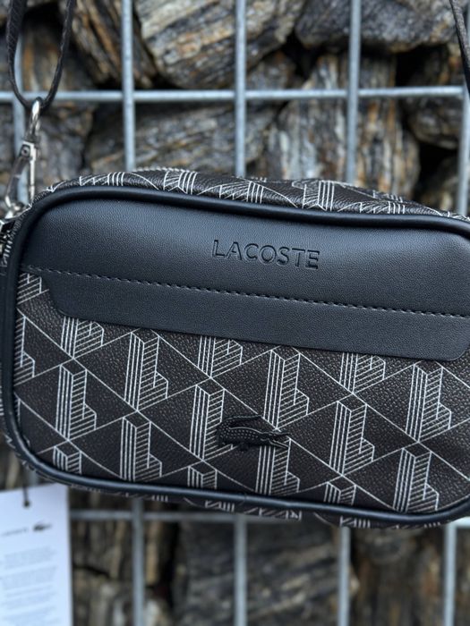 Месенджер Lacoste