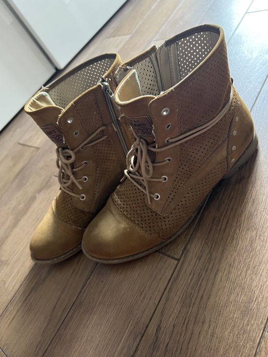 Botki Mustang camel beż brąz 39