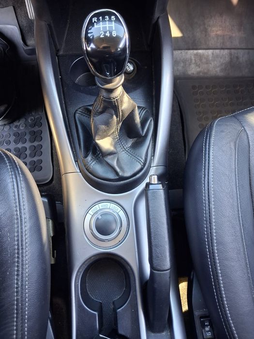 Citroen C-crosser 2.2D 2008
