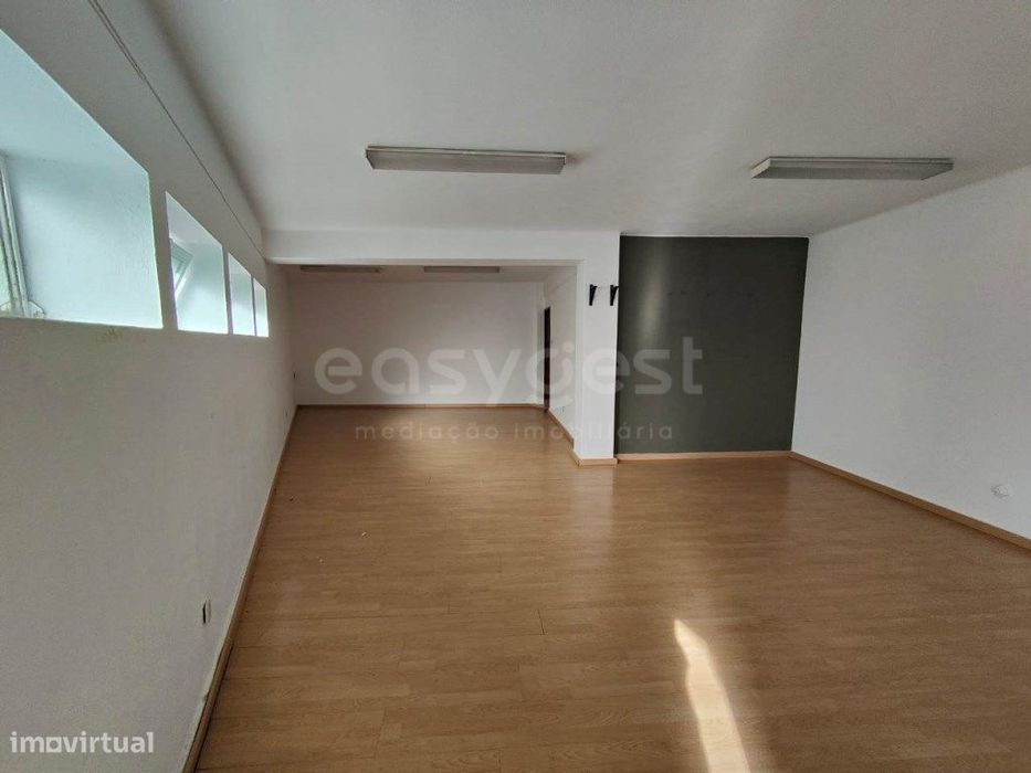 Espaço comercial situado no centro de Beja