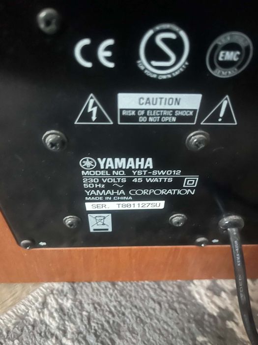 Subwoofer Yamaha YST-SW012 do kina domowego